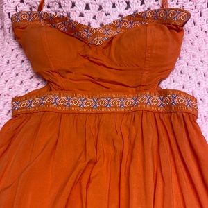 Orange summer dress 🧡